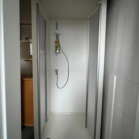 Tl Gastzimmer بيت ضيافة *