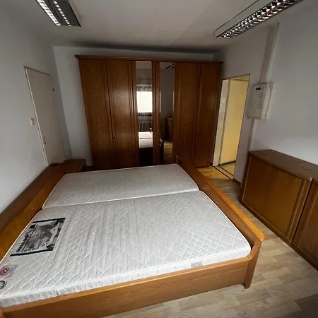 بيت ضيافة Tl Gastzimmer *